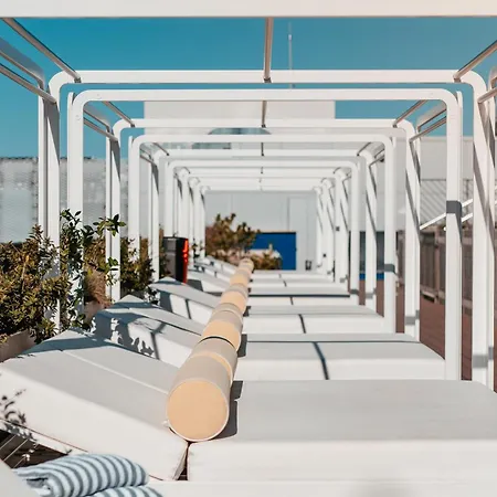 The Social Hub Extended Aparthotel 3*