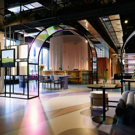 The Social Hub Extended 3* Saint-Sébastien