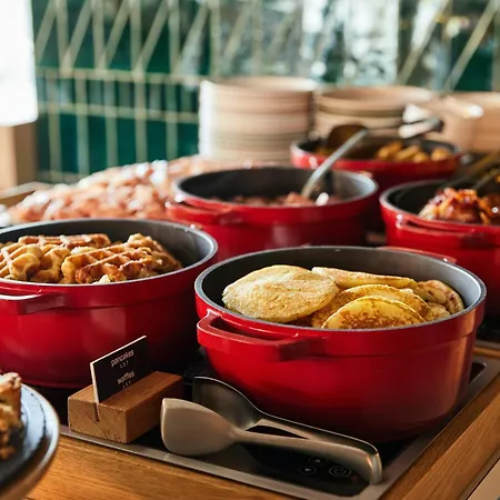 The Social Hub Extended Hotel apartamentowy 3*