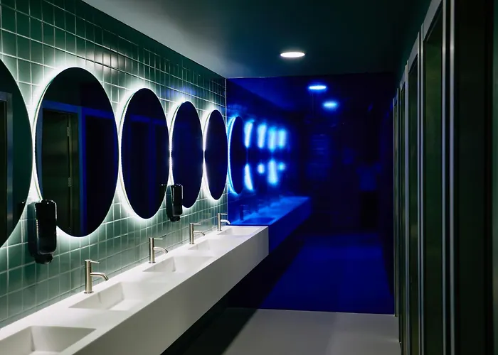 Hotel apartamentowy The Social Hub Extended