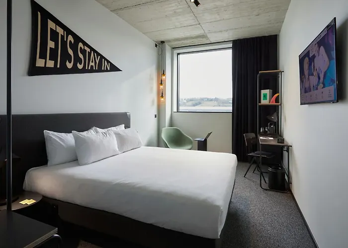 The Social Hub Extended 3* 圣塞瓦斯蒂安