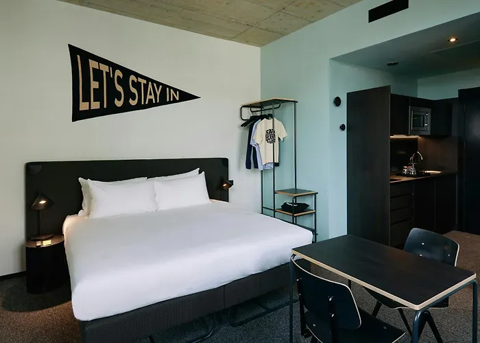 Hotel apartamentowy The Social Hub Extended