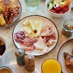 Hotel apartamentowy The Social Hub Extended 3*