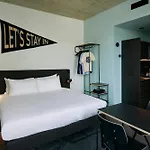 Hotel apartamentowy The Social Hub Extended