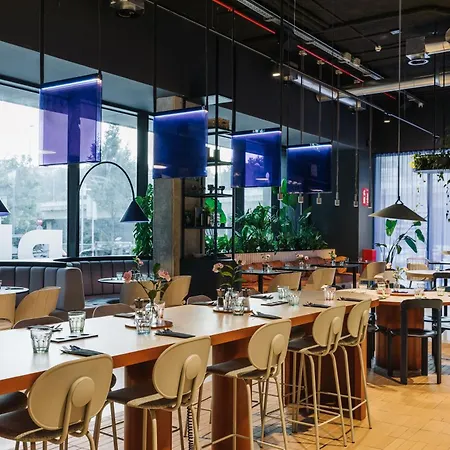 Apart-hotel The Social Hub Extended 3*